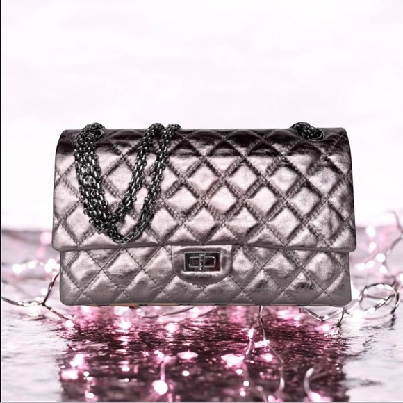 CHANEL Reissue 2.55 Metallic Pink Aged Calfskin Double Flap Gunmetal Ruthenium - Picture 1 of 13